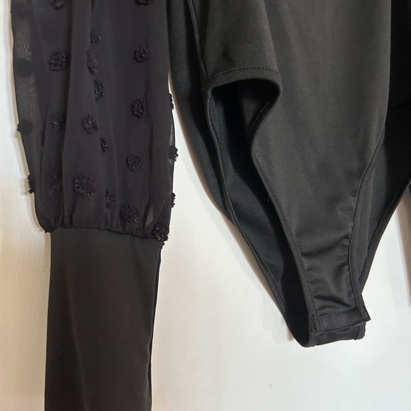 Black blouse - Picture 4 of 4